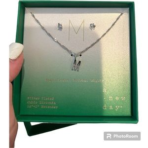 A new Day NWT NIB M initial necklace and stud earrings silver played